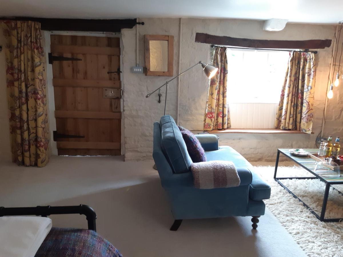 Huberts, Hotel Wedmore Exterior foto